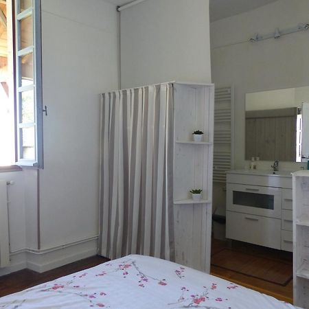 Montaut  Maison Arriu B&B 외부 사진